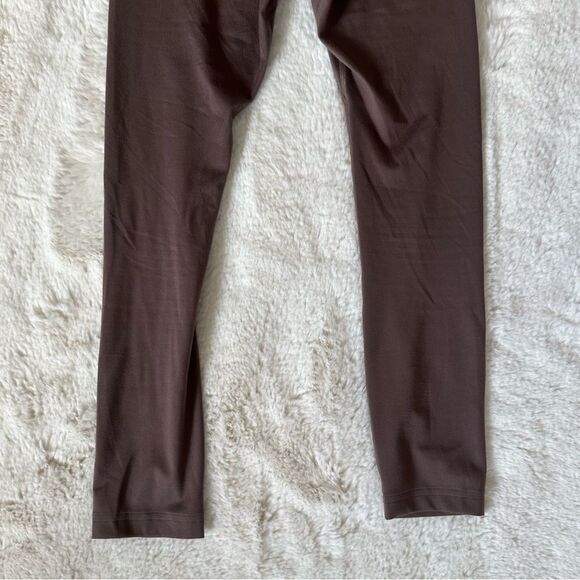 Gymshark light brown 7/8 leggings - Picture 3 of 8